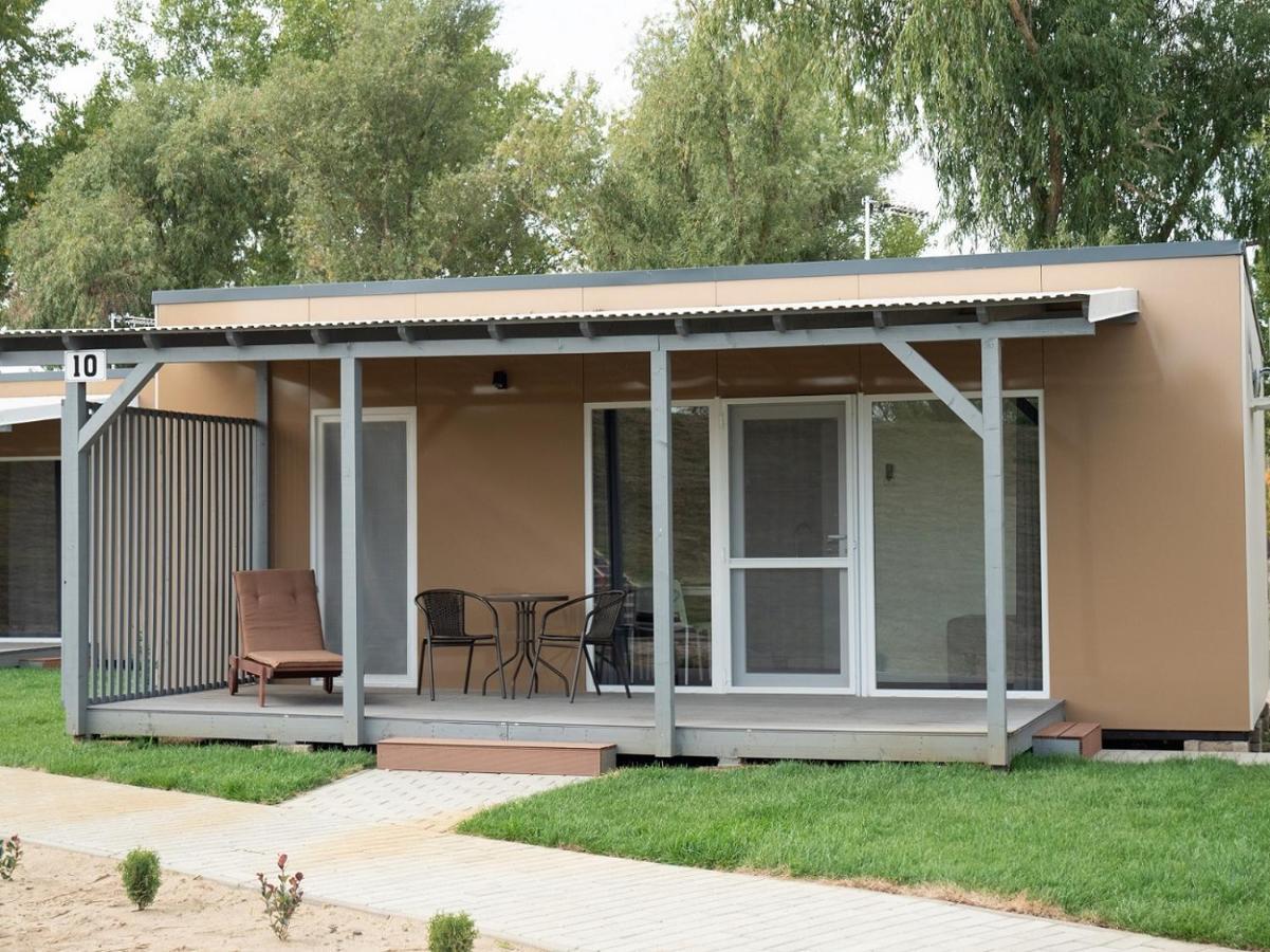 Tisza-To Apartmanpark Kiskore Exterior photo