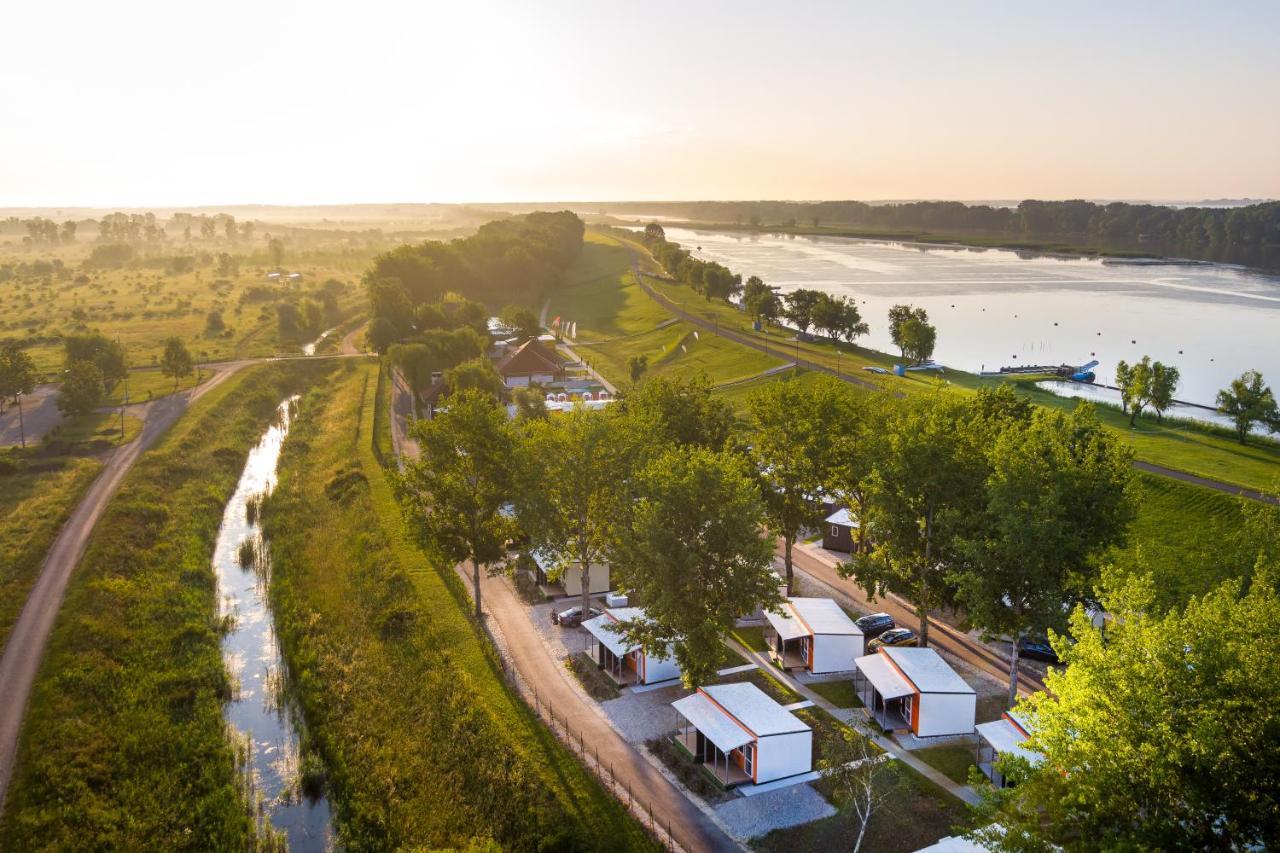Tisza-To Apartmanpark Kiskore Exterior photo