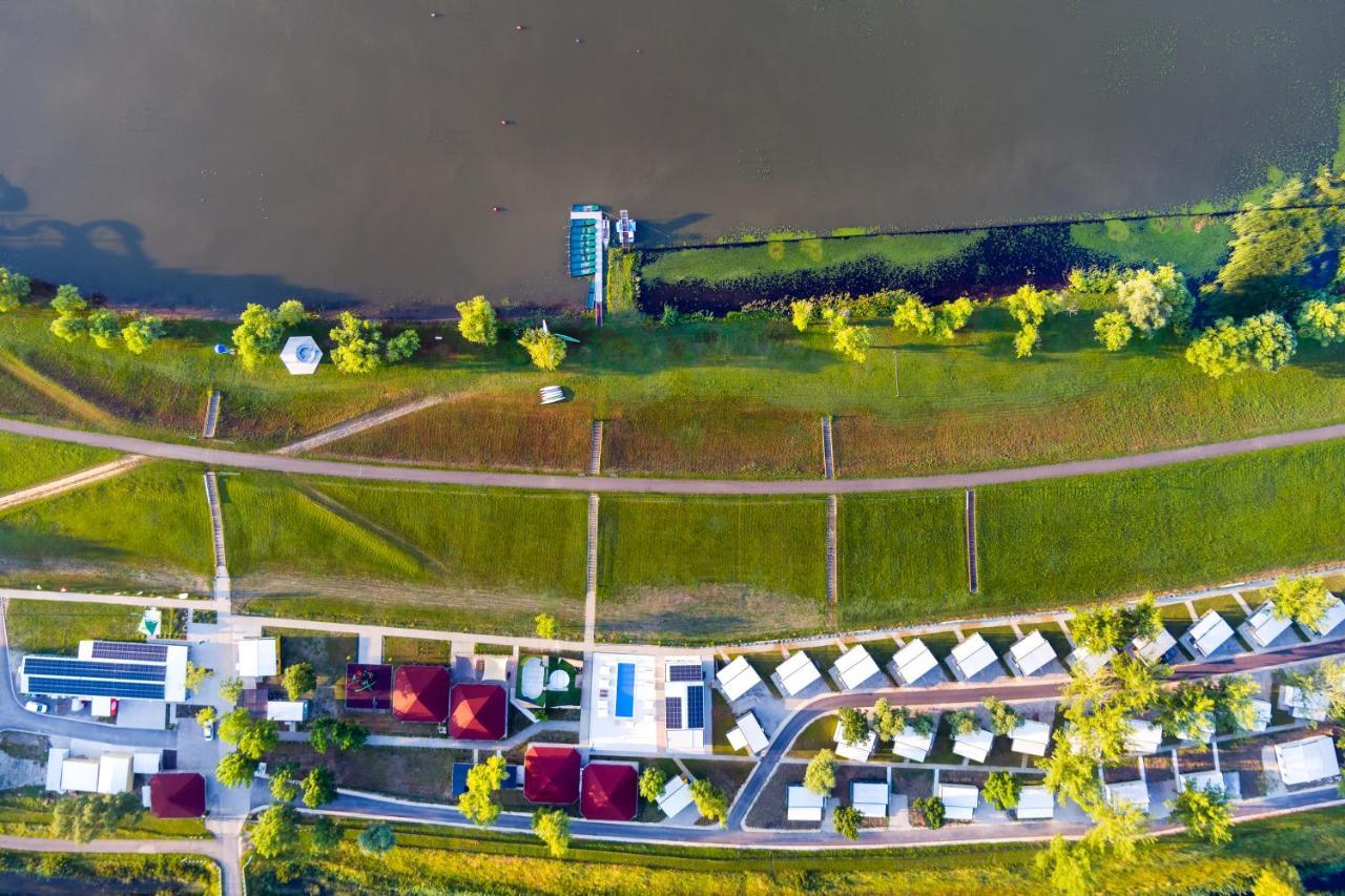 Tisza-To Apartmanpark Kiskore Exterior photo